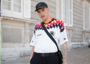 Trucos para combinar tu camiseta retro de manera exitosa