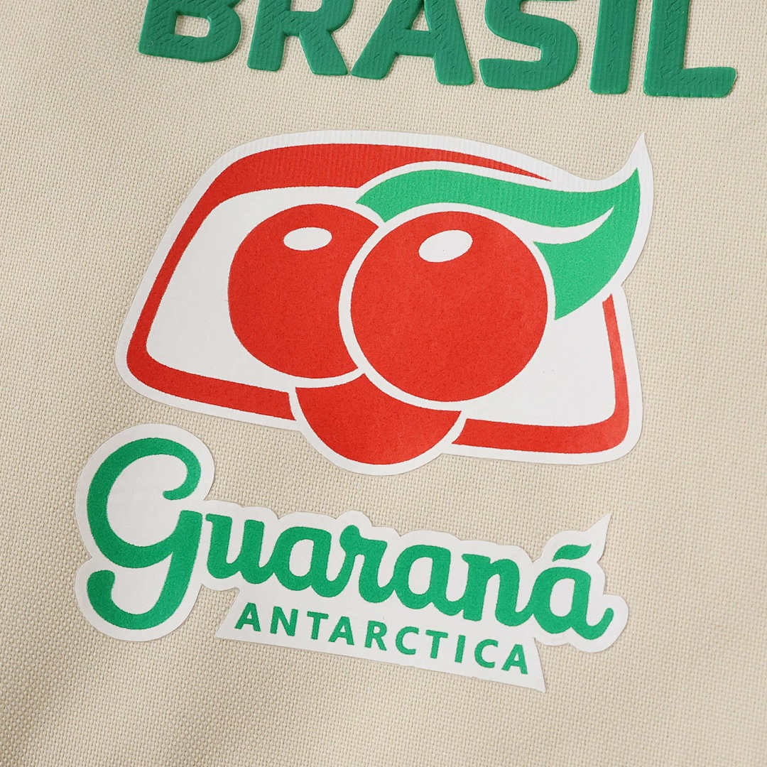 Brasil 2026 Chamarra Rompevientos, detalle