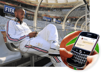Henry con un celular