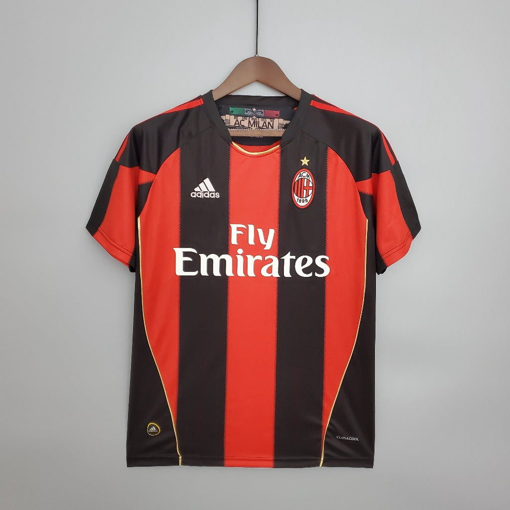 AC Milan 2010/11 Local