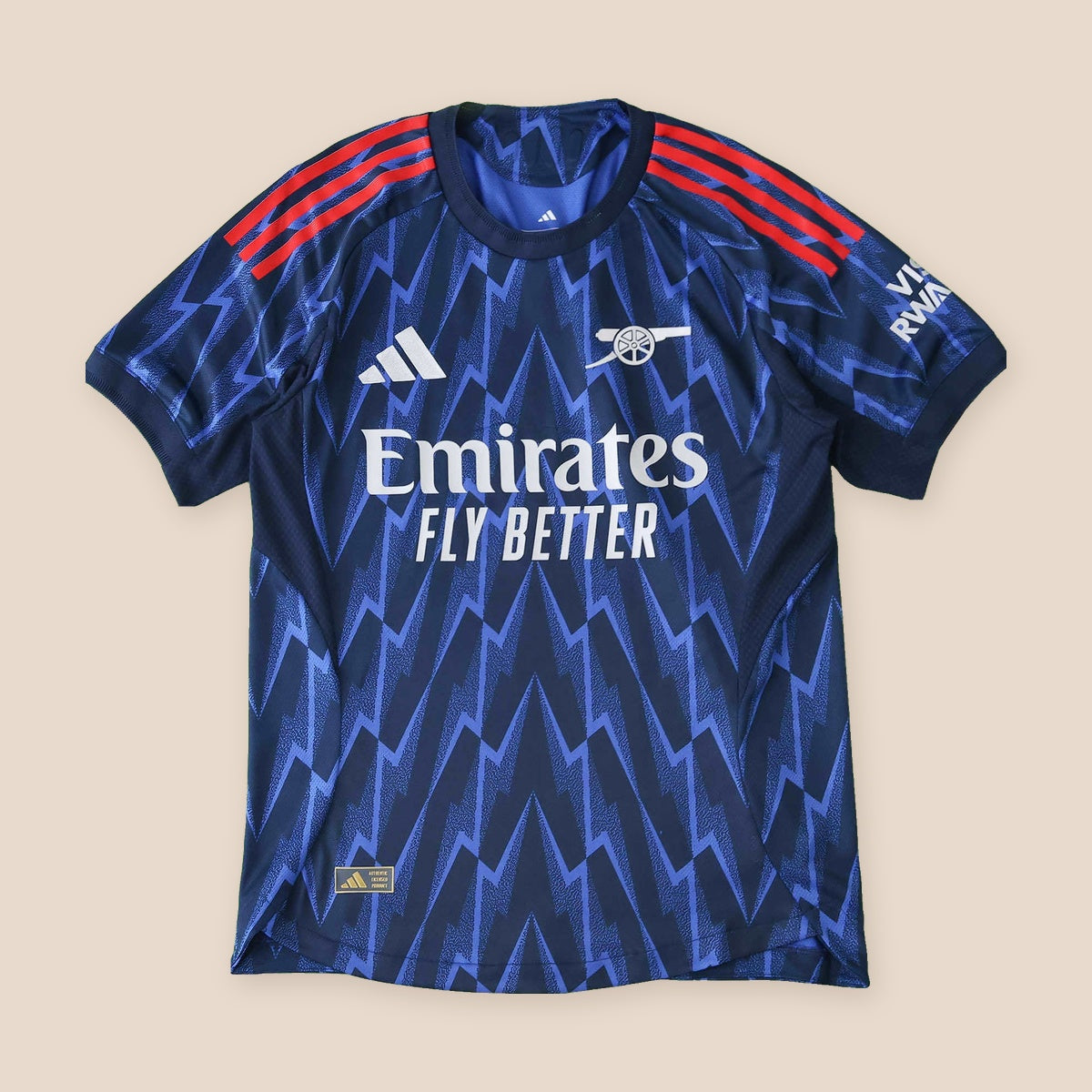 Arsenal 2025/26 Visitante Versión Jugador