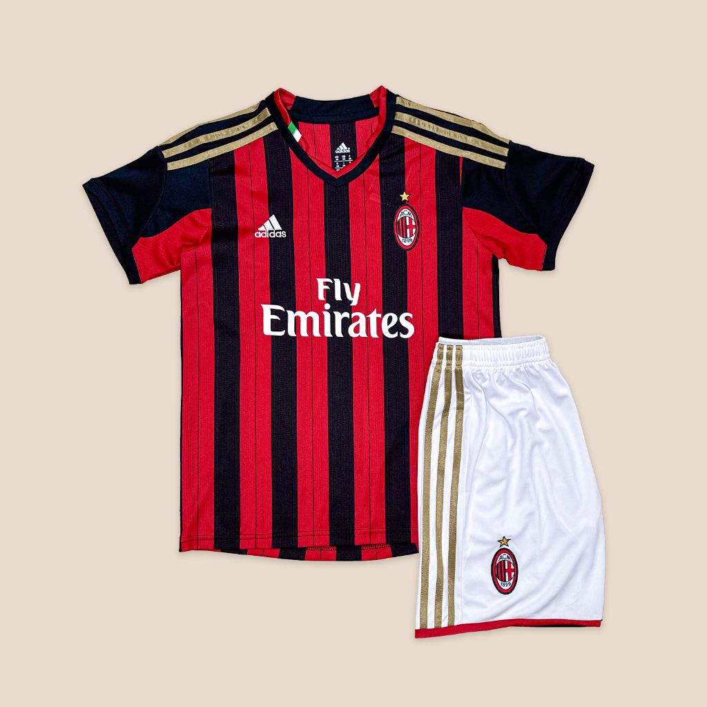AC Milan 2013/14 Local para Niños