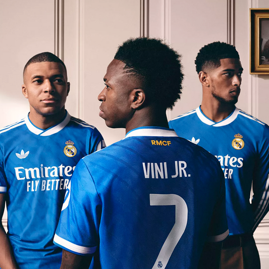 Real Madrid 2025/26 Tercera Versión Jugador