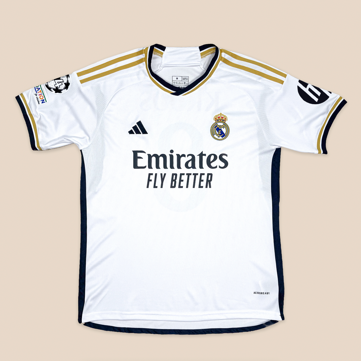 Real Madrid 2023/24 Local