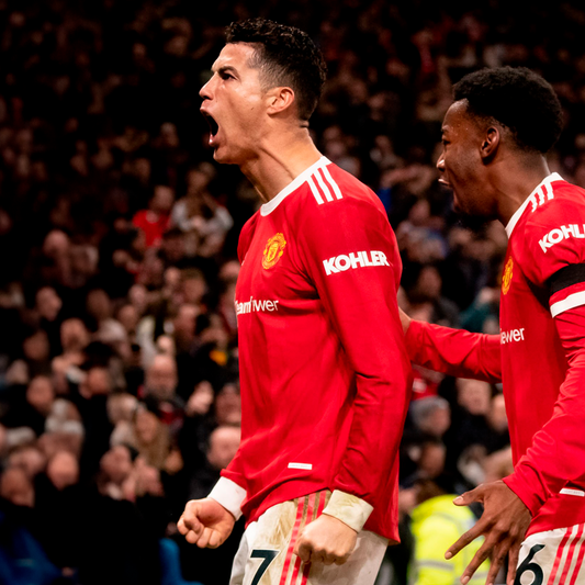 Manchester United 2021/22 Local