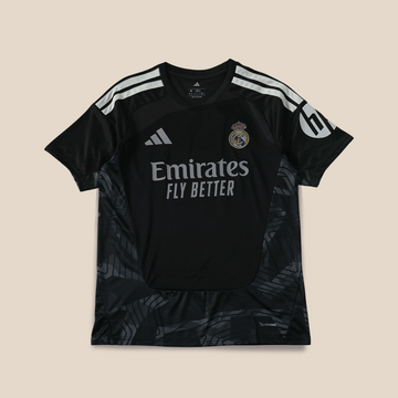 Real Madrid 2026/27 Portero