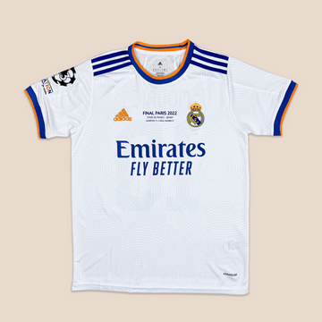 Real Madrid 2021/22 Local