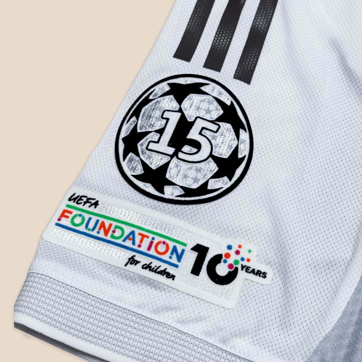 Real Madrid 2025/26 Local Versión Jugador - Express