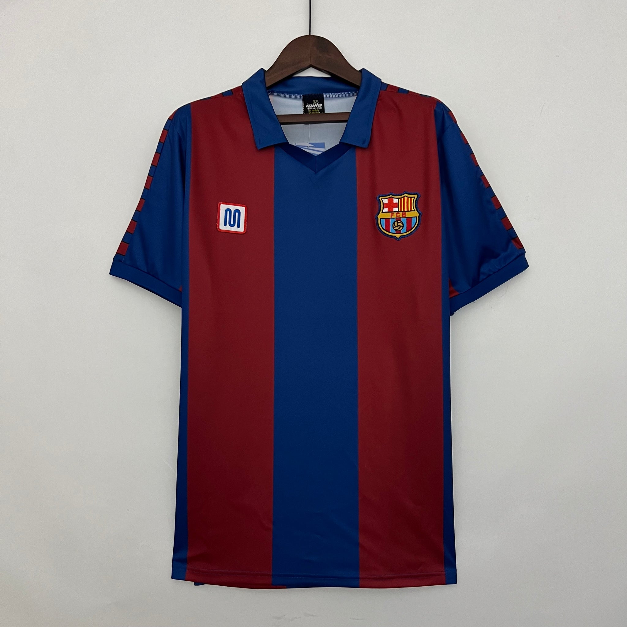 FC Barcelona 1982/84 Local