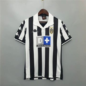 Juventus 1999/00 Local